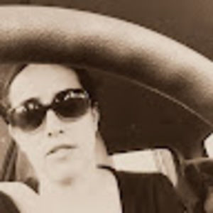 Meet your Posher, Lainie